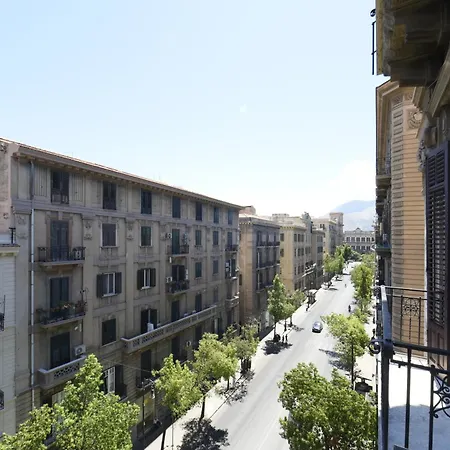 Hotel Roma 62-3