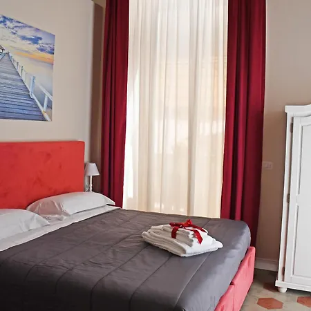 B&B Romeo Luxury Rooms-2