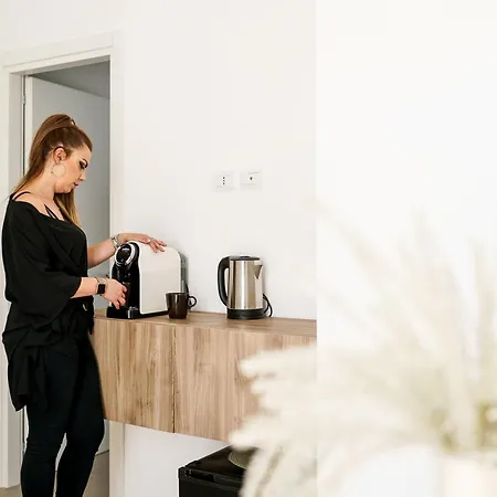 Ortigia Boutique Suites-3