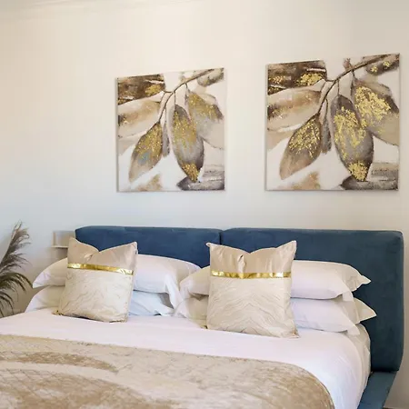 Ortigia Boutique Suites-3