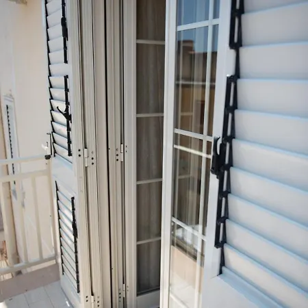 Casa Vacanze L'Angolo D'Oro-3