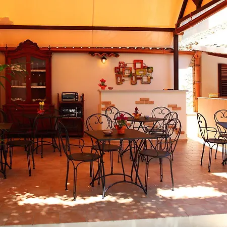 B&B Sabir-2