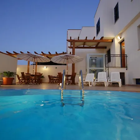 Hotel Altamarea-3