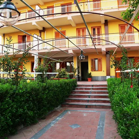 Hotel Il Conte Dell'Etna-2