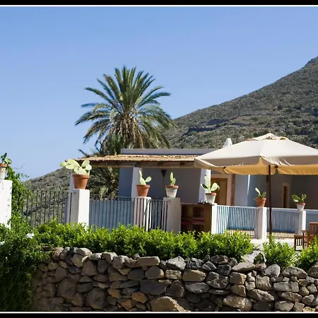 Hotel La Locanda Del Postino-3