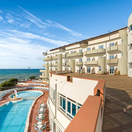 Carlton Hotel Riviera-3