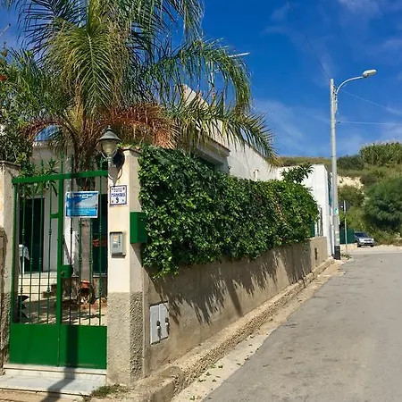 B&B Scala Dei Turchi Beach-3
