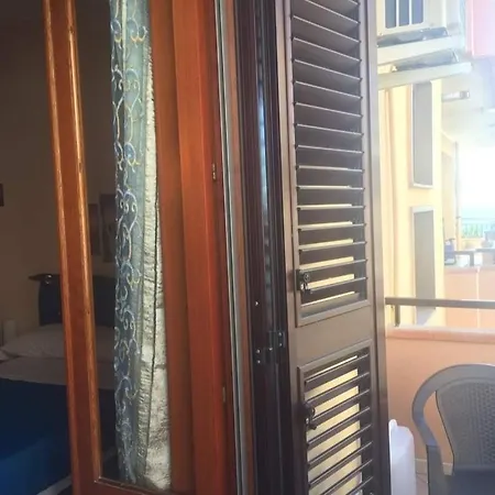 Frontemare Rooms-2