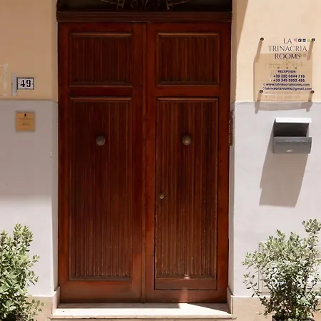 La Trinacria Bed&Breakfast-3