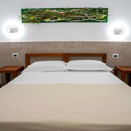 Petit Hotel-3