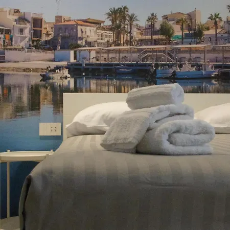 Miramare Luxury Rooms-2