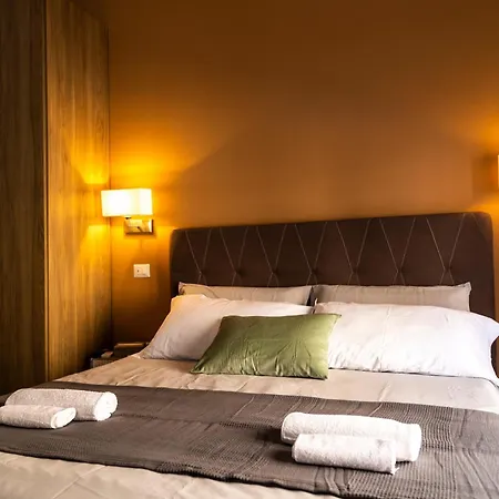 Sant'Agostino Boutique Rooms-3