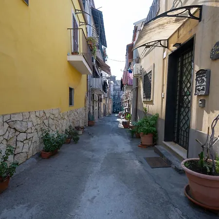 Bnb San Barnaba-3