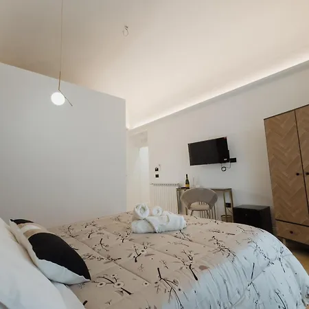 Butera 505-Luxury Suites-2