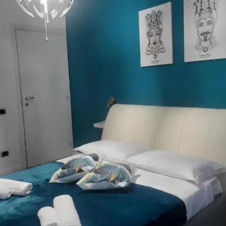 Giuliano Rooms-2