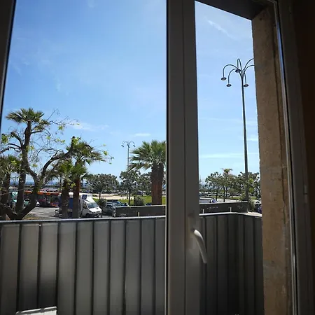 B&B Suites&Rooms piazza dei martiri-3