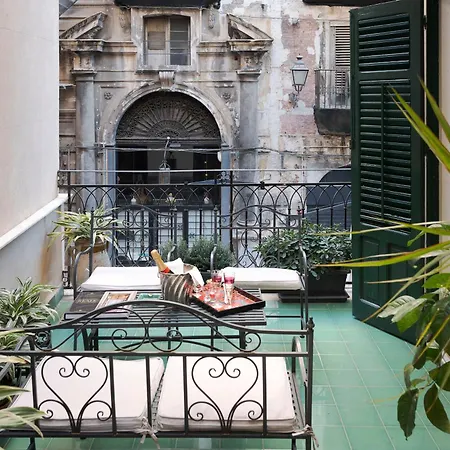Palazzo Arone dei Baroni di Valentino-3