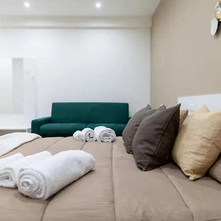 Aria B&B-2