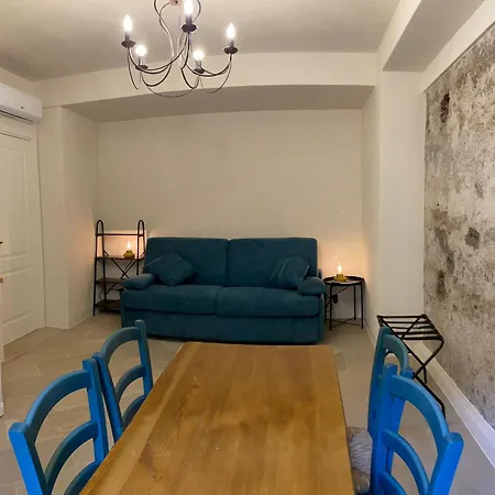 Castello D'Alcontres Guest House 3 stelle-2