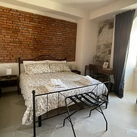 Castello D'Alcontres Guest House 3 stelle-2