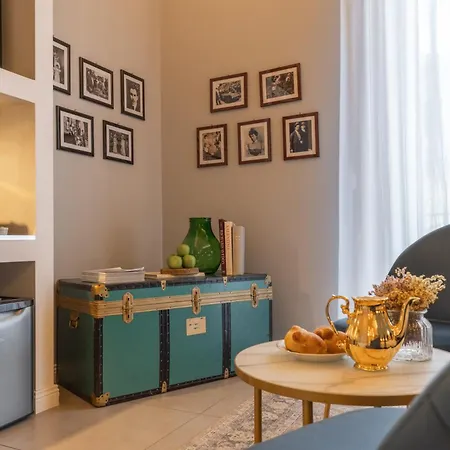 Family Affair Luxury Rooms&Suites-2