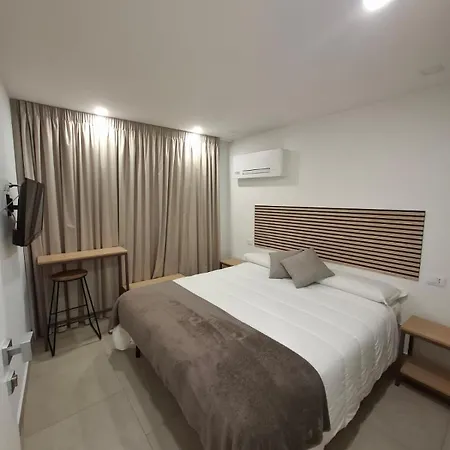 Sikelia Rooms-3