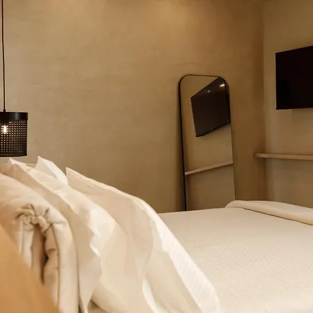 La Rotta Rooms-3