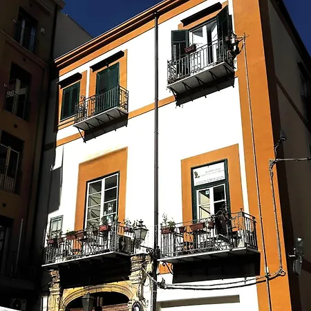 B&B Domus Dei Cocchieri-3