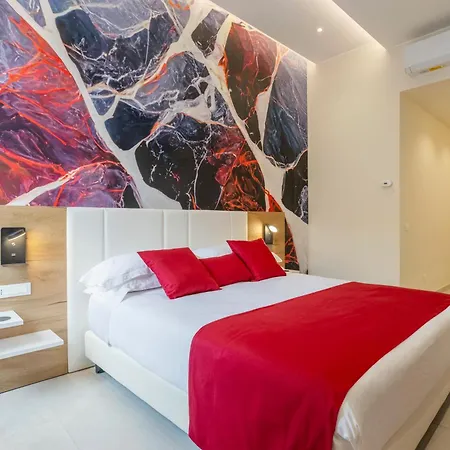 Julia'S Boutique Rooms-3