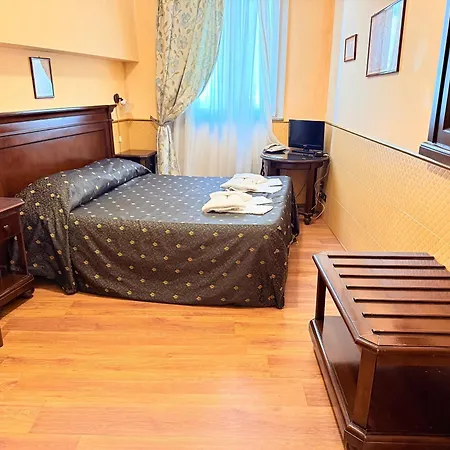 Hotel Archimede Ortigia-2