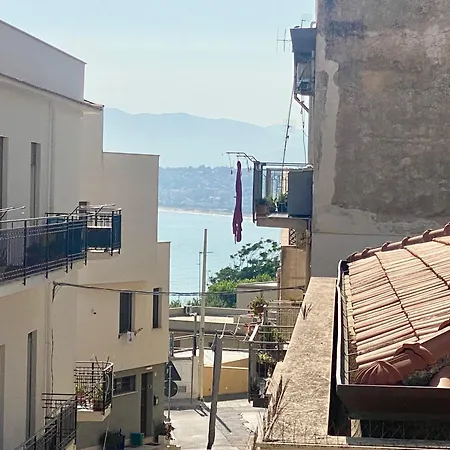 Via Siracusa 5-3