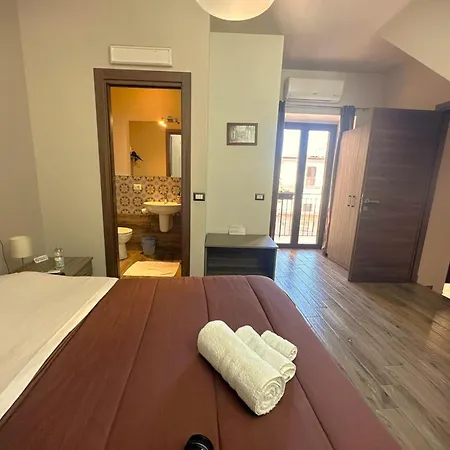 Il Carro Comfortable Rooms-2