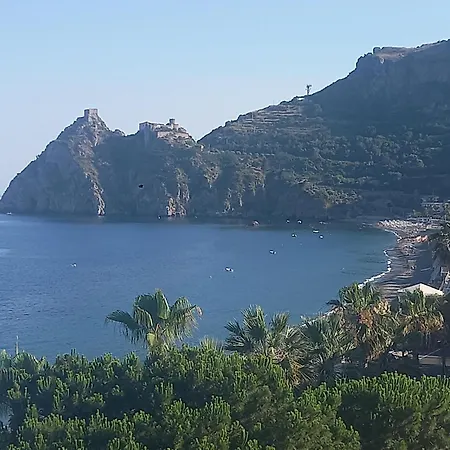 La Grotta-3