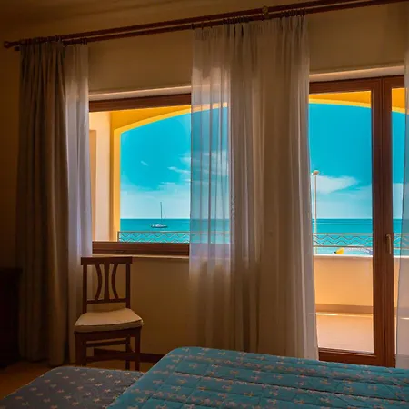 Hotel Riva Del Sole-3
