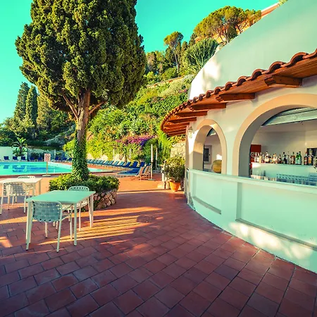 Grand Hotel Miramare-3