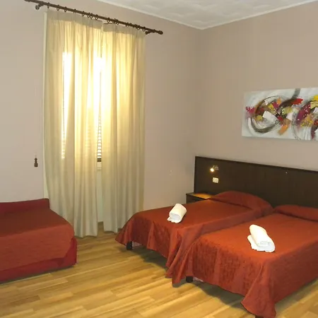 Hotel Tonic-2