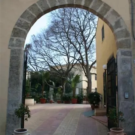Hotel D'Orleans-3