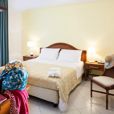 Hotel Orsa Maggiore-3