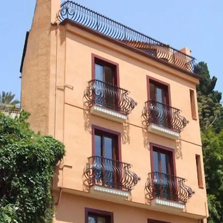 Mamma Maria-2