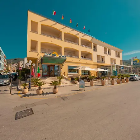 Hotel Riva Del Sole-3