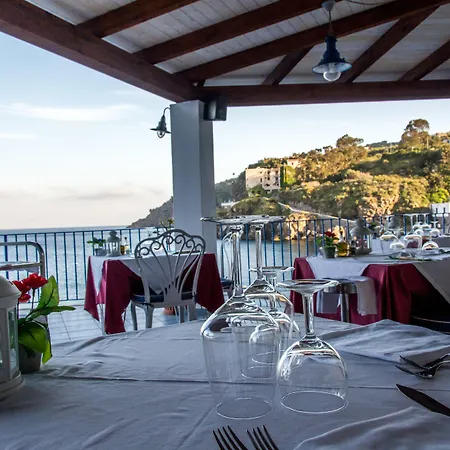 Hotel Rocce Azzurre-3