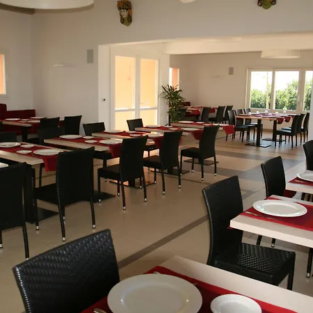 Hotel Villa Fanusa-3