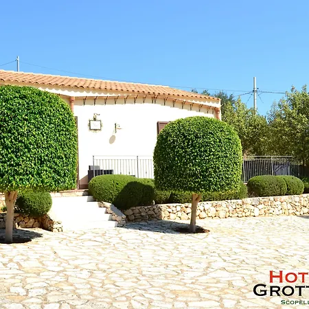 Hotel Grotticelli-3