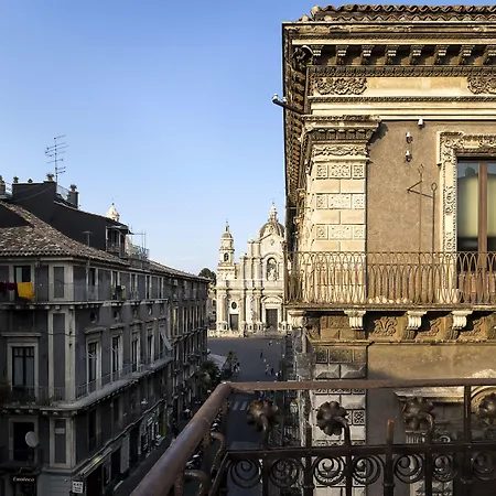 Duomo Suites & Spa-3