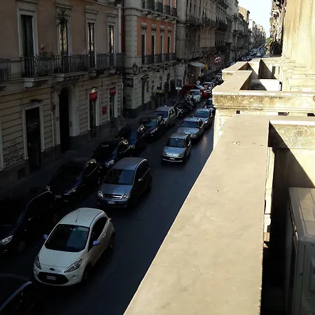 Umberto House Catania-2