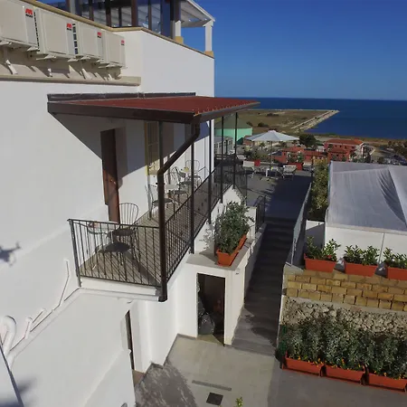 B&B Baglio Santa Croce-3