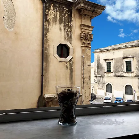 Maison Ortigia-3