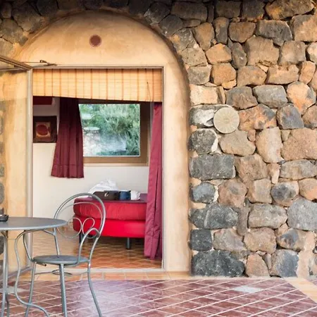 Dammusi Al-Qubba Wellness&Resort-3