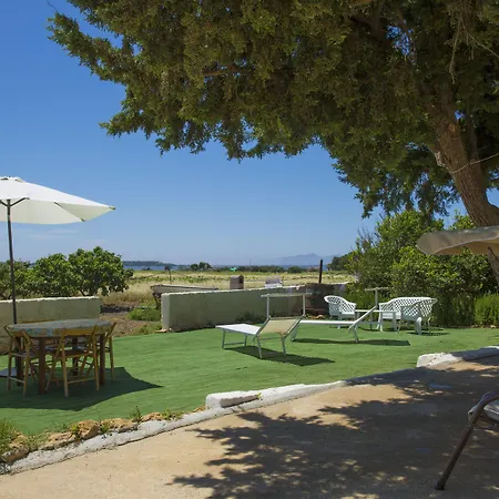 B&B Isole Dello Stagnone-3