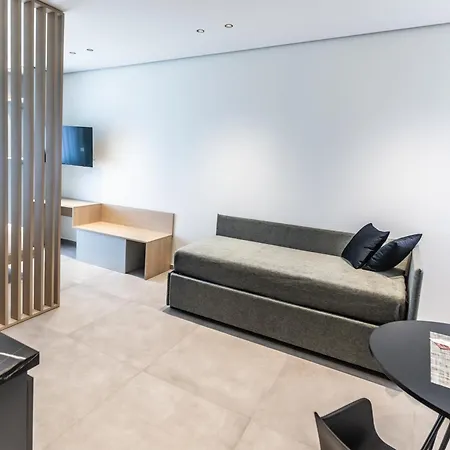 Corso Sicilia Apartments-3